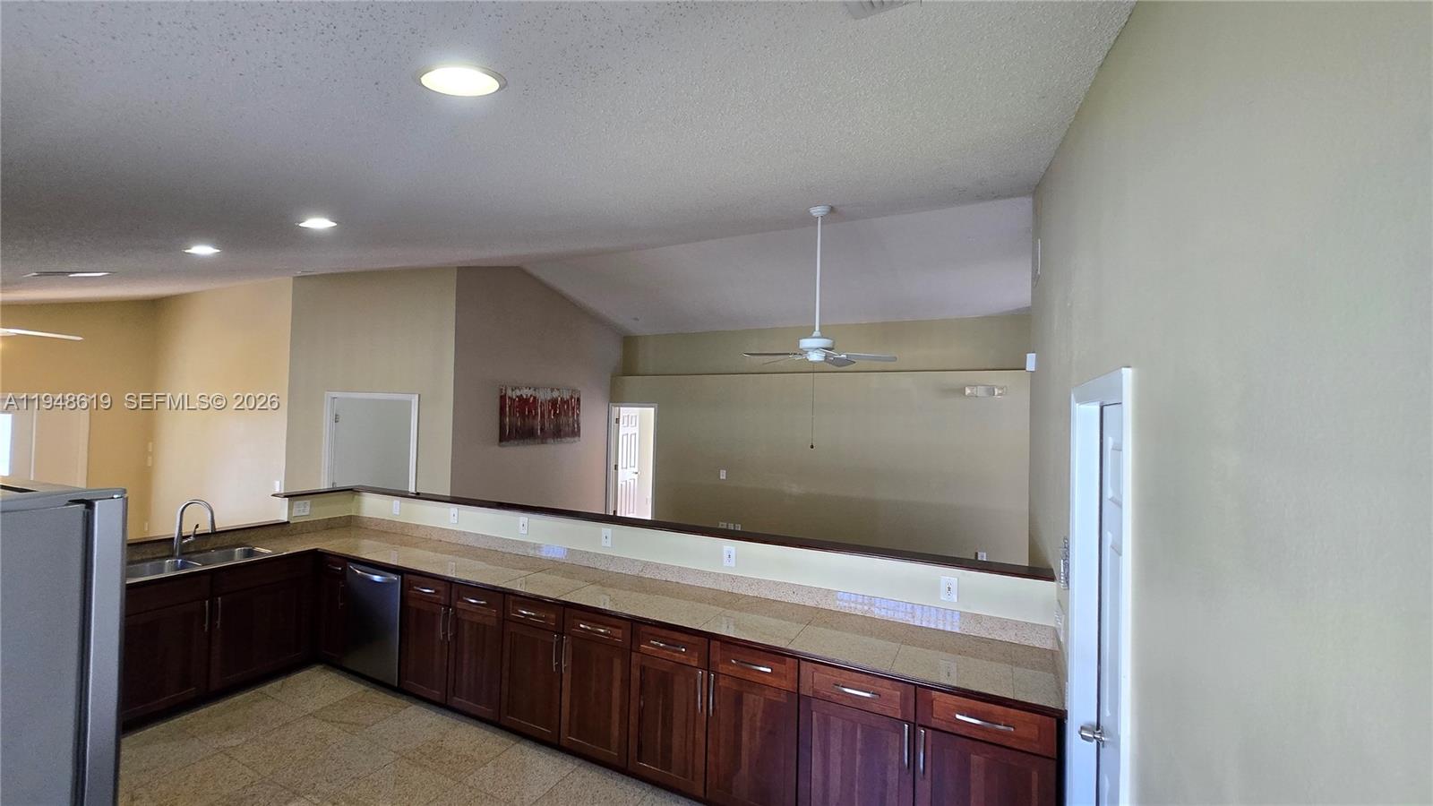 180 Laurel Ridge Pass Davenport, FL 33897 - Photo 14 of 20