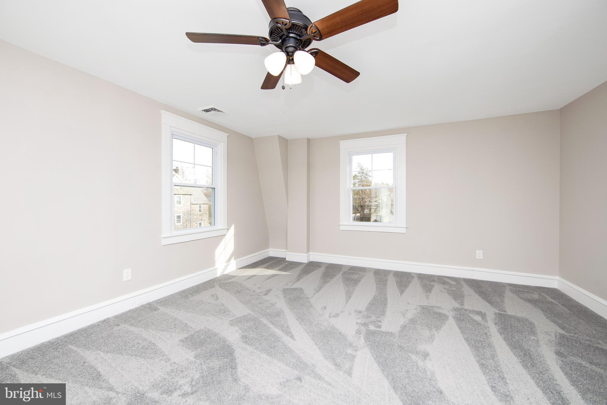 122 Harwicke Road Springfield, PA 19064 - Photo 27 of 50 main bedroom