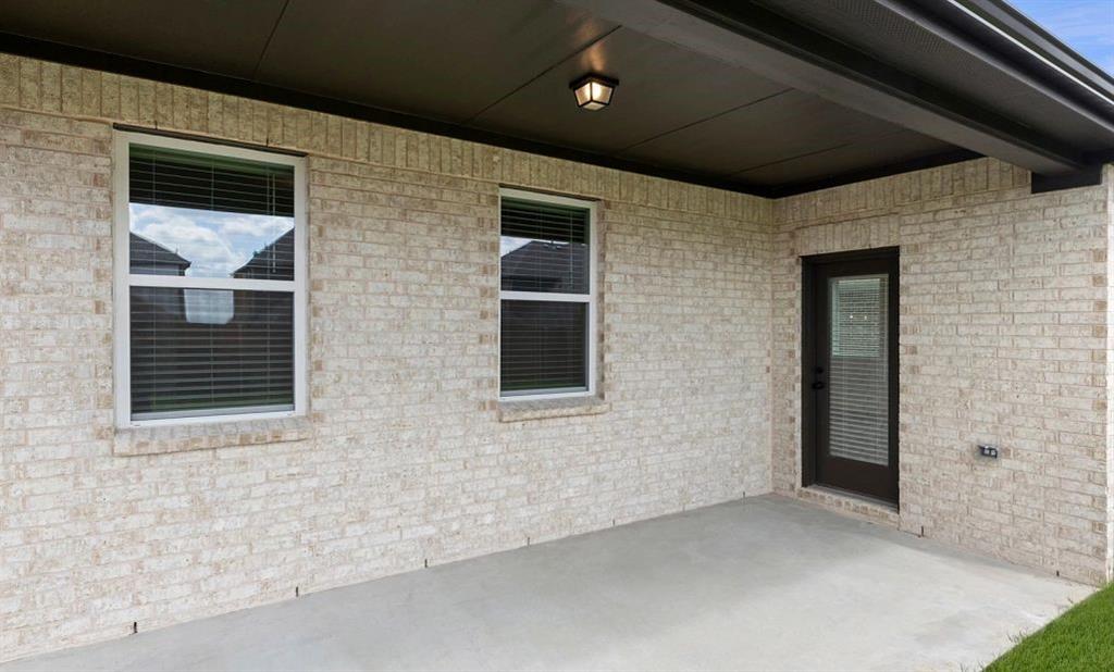 3308 Red Hl Road Celina, TX 75009 - Photo 12 of 34 Covered Patio