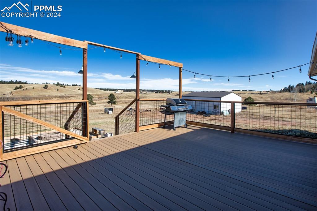 69 Aspen Drive Divide, CO 80814 - Photo 3 of 50 a view of a living room with furniture and wooden floor