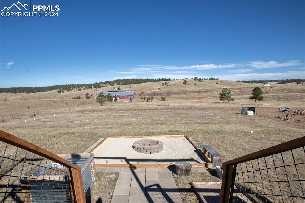 69 Aspen Drive Divide, CO 80814 - Photo 42 of 50 a view of a terrace with skyline