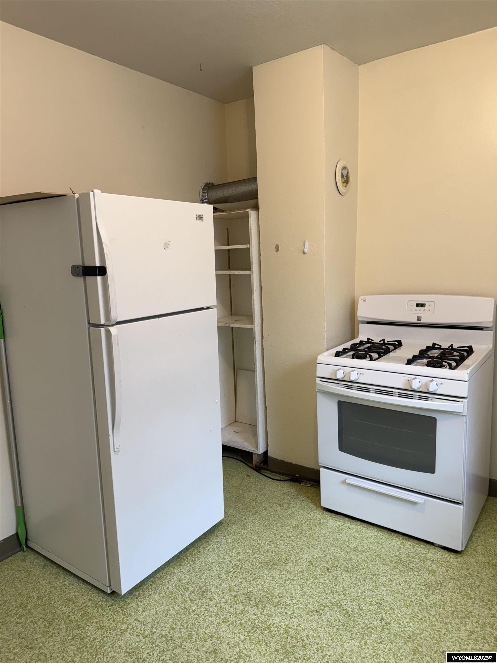 205 East G Street Casper, WY 82601 - Photo 6 of 7