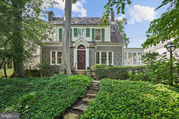$8,000 | 3612 Albemarle Street Northwest, Washington, DC 20008