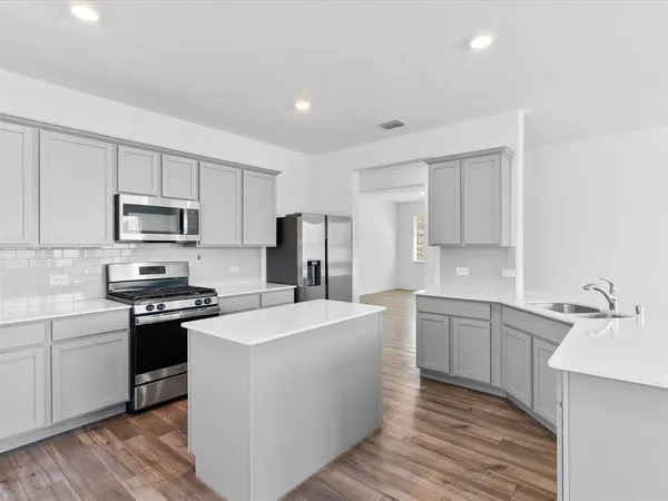 $2,500 | 2525 Starwater Drive, Fort Worth, TX 76179