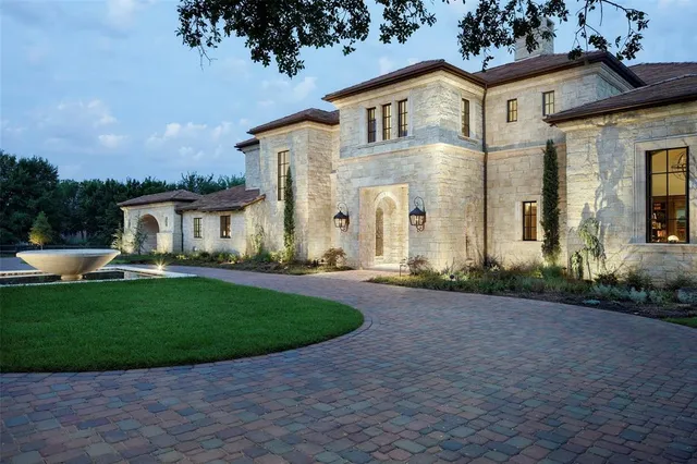 $8,499,000 | 690 South Peytonville Avenue, Southlake, TX 76092