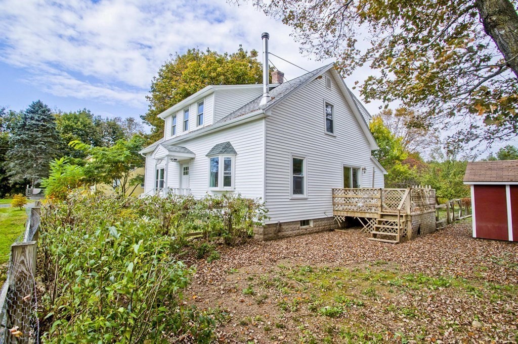 408 Main Road Granville, MA 01034 - Photo 3 of 38 Gallery Image 3