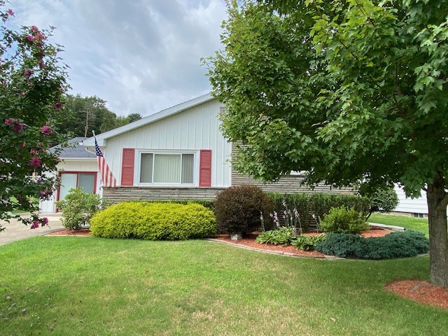 13 Hickory Road Binghamton, NY 13905 - Photo 1 of 21 Gallery Image 1