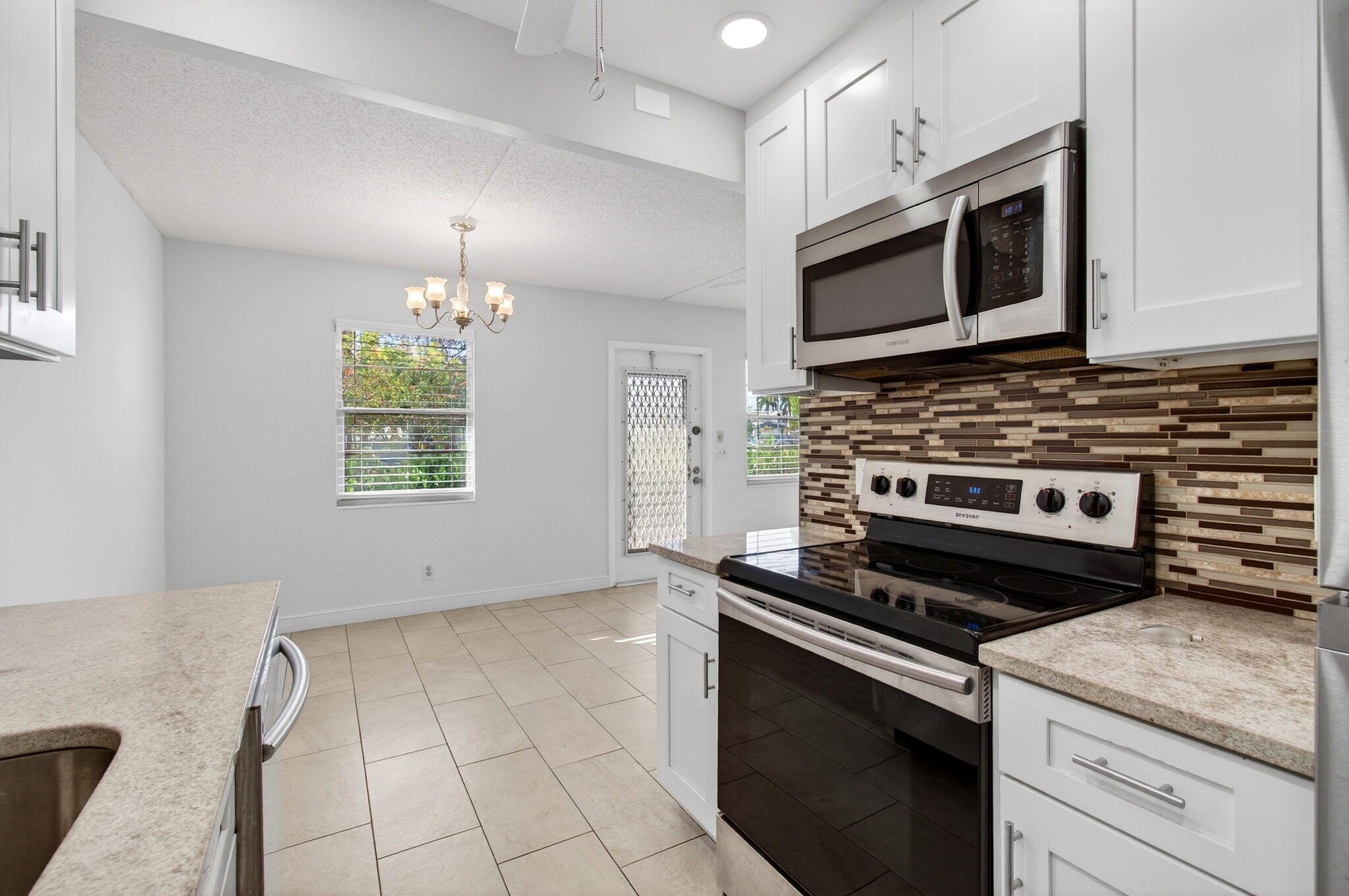 1017 Cornwall East Boca Raton, FL 33434 - Photo 20 of 97 23-web-or-mls-DSC_1508