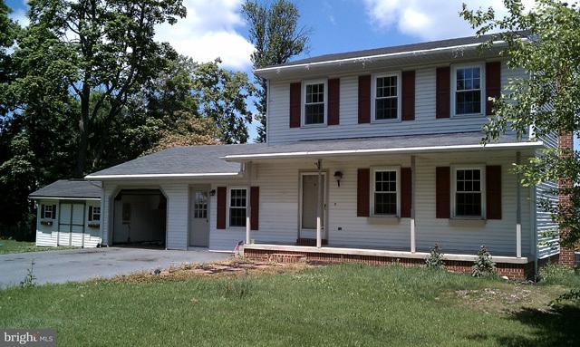370 Oaklyn Road Lebanon, PA 17042 - Photo 1 of 19 Gallery Image 1