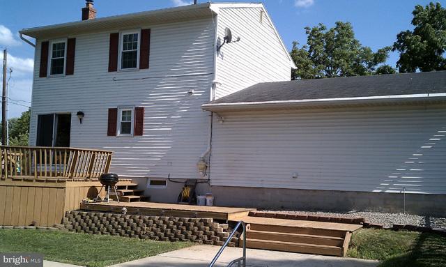 370 Oaklyn Road Lebanon, PA 17042 - Photo 2 of 19 Gallery Image 2