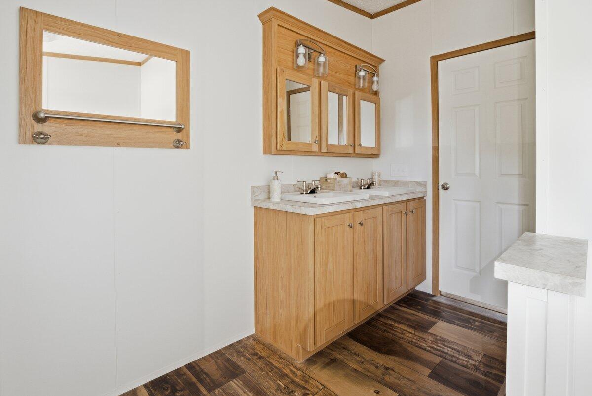 498 Poland Road Auburn, ME 04210 - Photo 22 of 26 primary bathroom