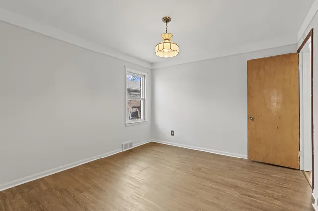 $230,000 | 7210 Buckingham Avenue, Allen Park, MI 48101