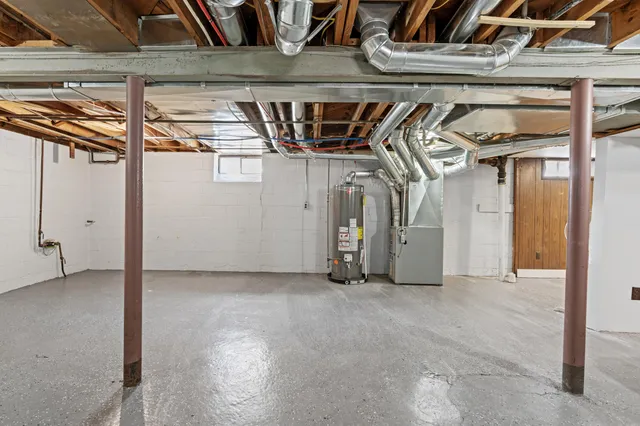 $230,000 | 7210 Buckingham Avenue, Allen Park, MI 48101