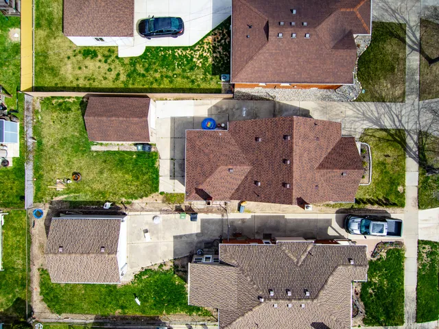 $230,000 | 7210 Buckingham Avenue, Allen Park, MI 48101