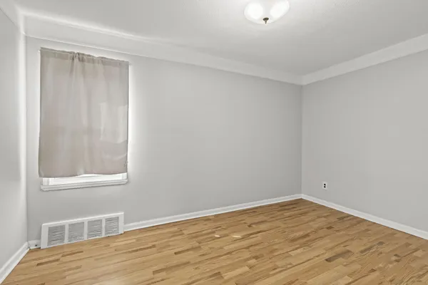 $230,000 | 7210 Buckingham Avenue, Allen Park, MI 48101