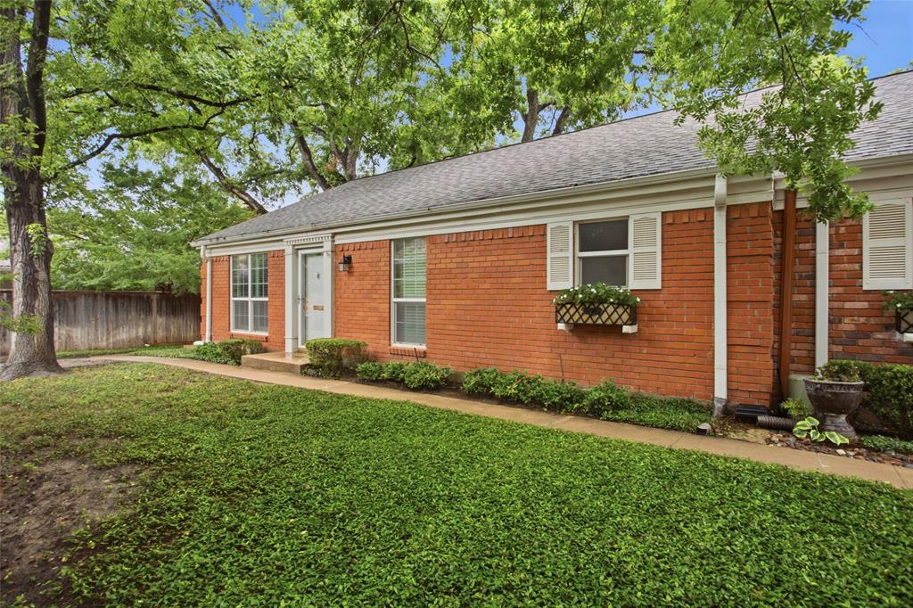 1333 Roaring Springs Road, Unit 1333 Fort Worth, TX 76114 - Photo 2 of 23