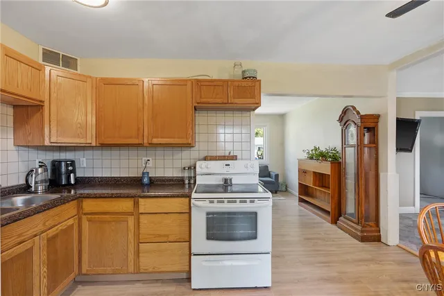 $140,000 | 7899 Rinaldo Boulevard West, Cicero, NY 13030