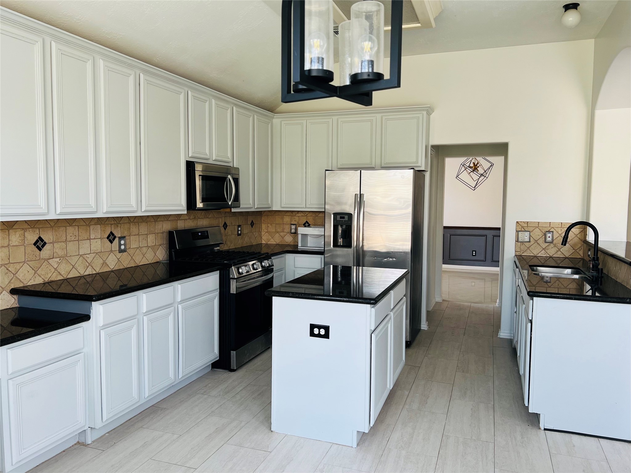 21334 Timber Pines Drive Spring, TX 77388 - Photo 11 of 33 Gallery Image 11