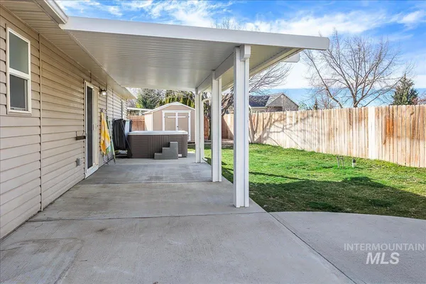 $375,000 | 533 West Palmer Drive, Nampa, ID 83686