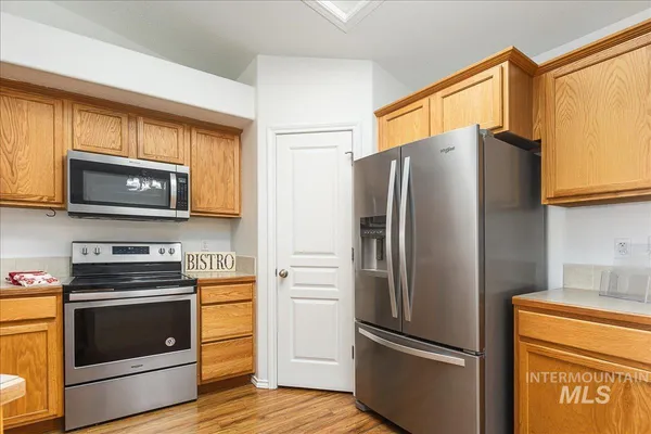 $375,000 | 533 West Palmer Drive, Nampa, ID 83686