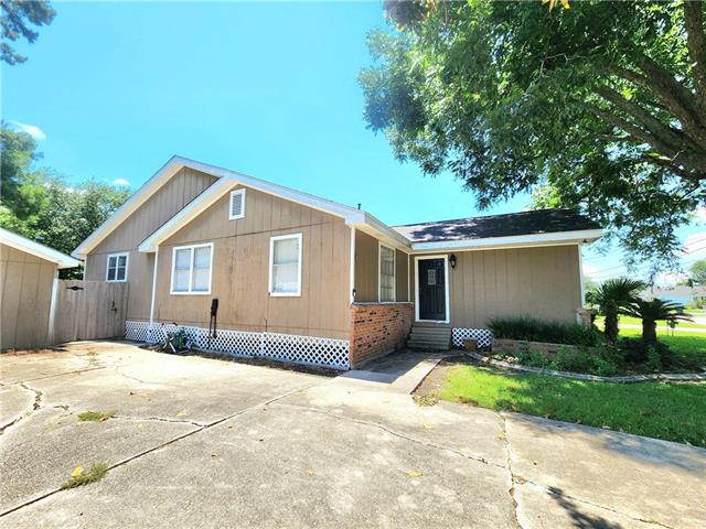 104 Delta Street Belle Chasse, LA 70037 - Photo 2 of 23