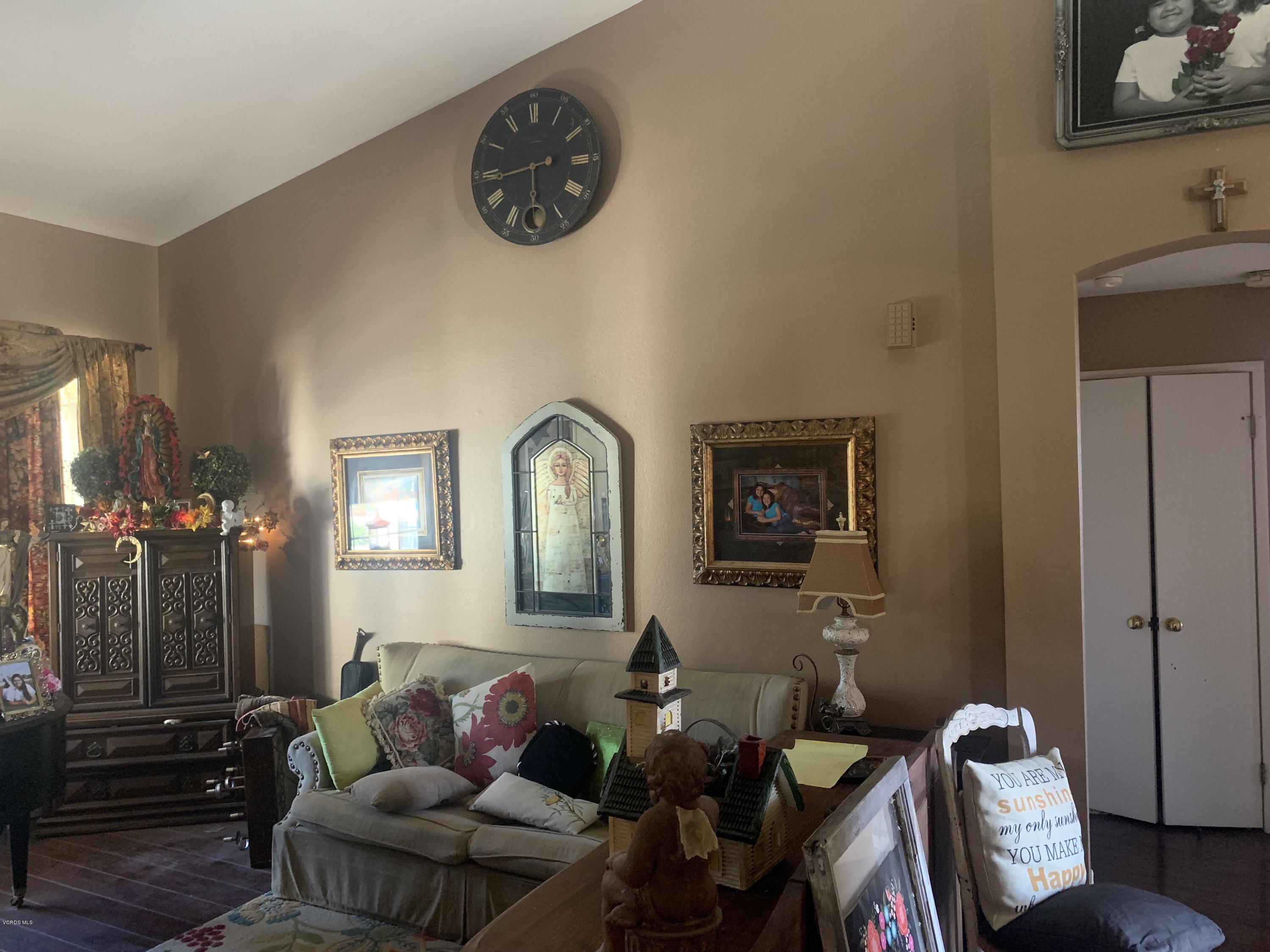 836 Woodgrove Road Fillmore, CA 93015 - Photo 6 of 13 IMG_3639