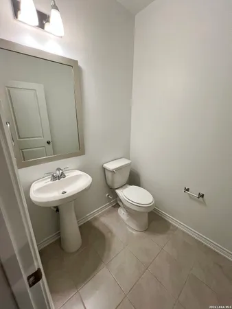 $1,895 | 11306 Amberina, San Antonio, TX 78245