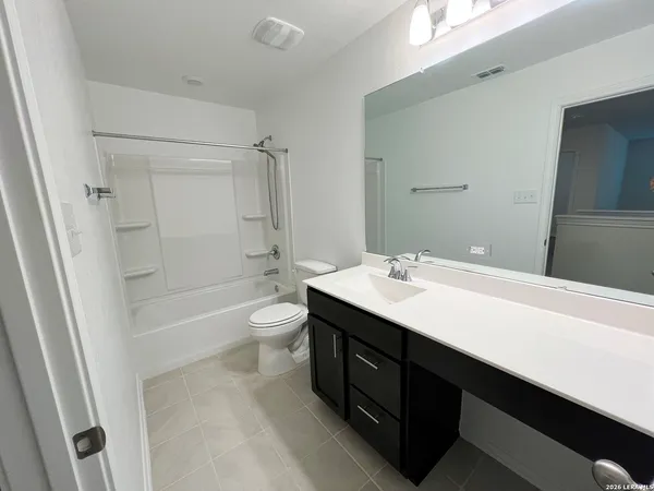$1,895 | 11306 Amberina, San Antonio, TX 78245