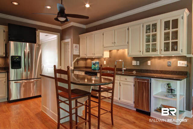 1258 Frances Street Daphne, AL 36526 - Photo 10 of 32 kitchen