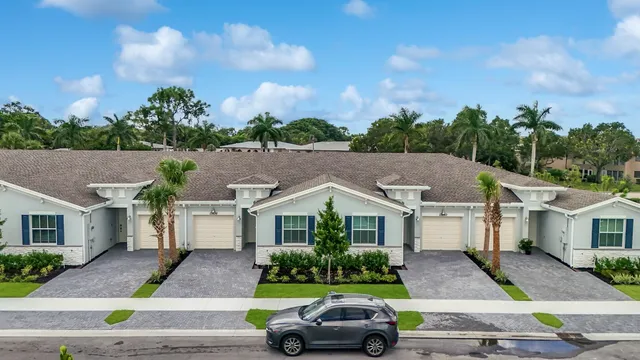 $3,100 | 13836 Hero Path, Delray Beach, FL 33484