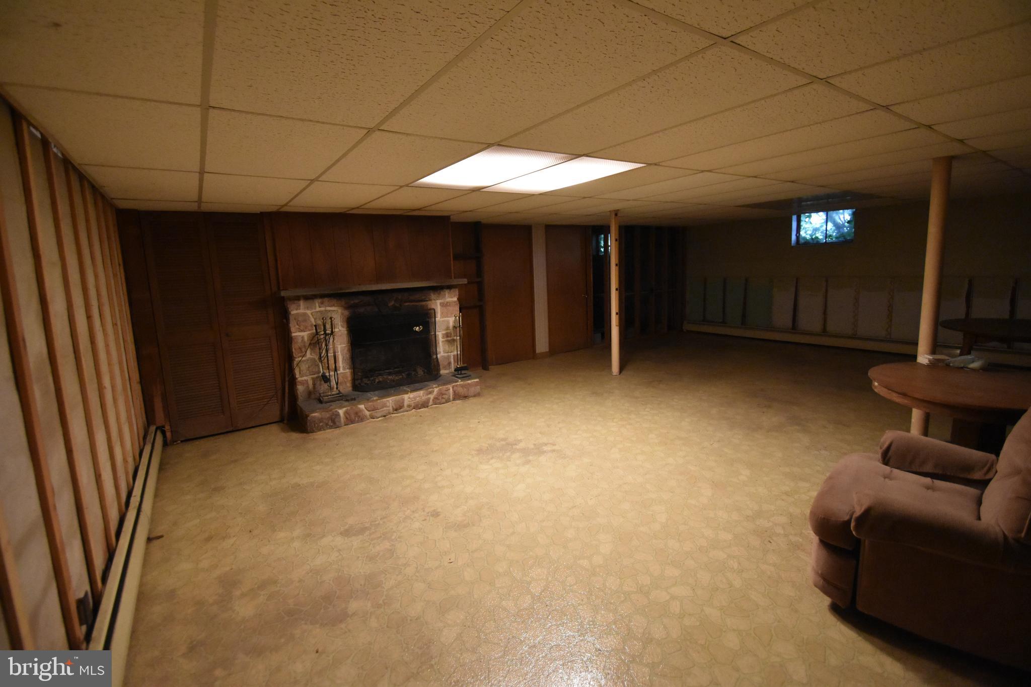 400 West Hoffecker Road Pottstown, PA 19465 - Photo 9 of 14 Gallery Image 9
