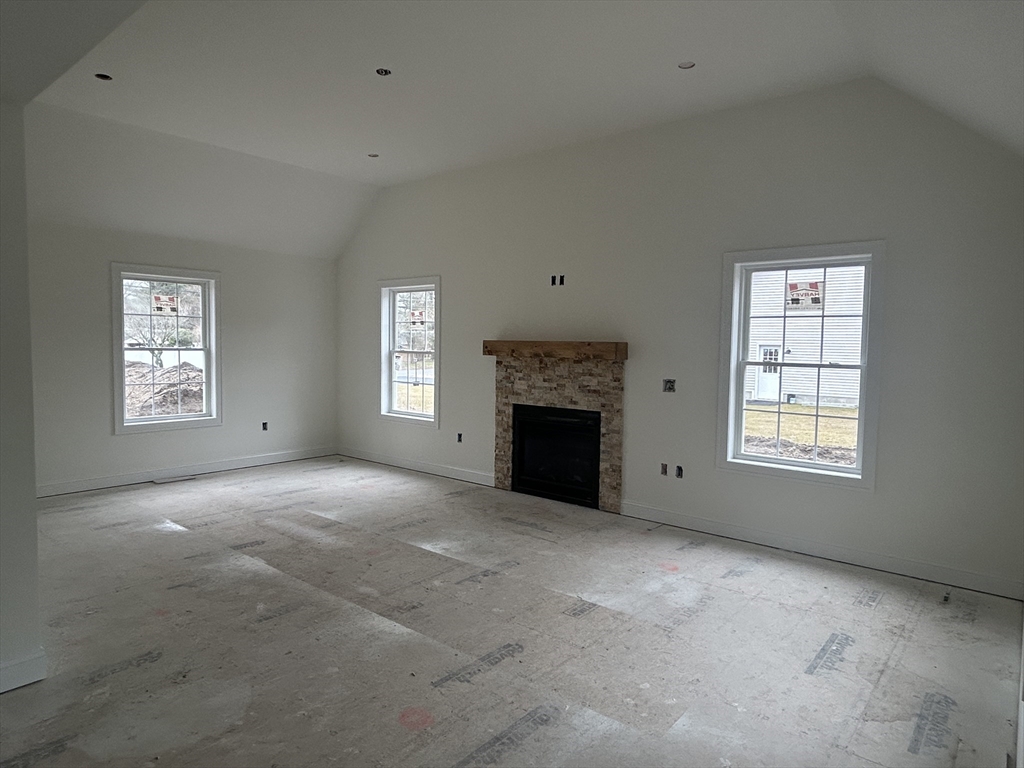 214 Hampshire Road Methuen, MA 01844 - Photo 6 of 20 Gallery Image 6