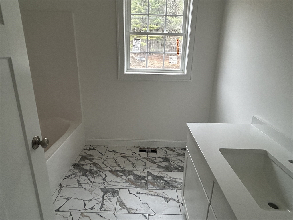 214 Hampshire Road Methuen, MA 01844 - Photo 7 of 20 Gallery Image 7