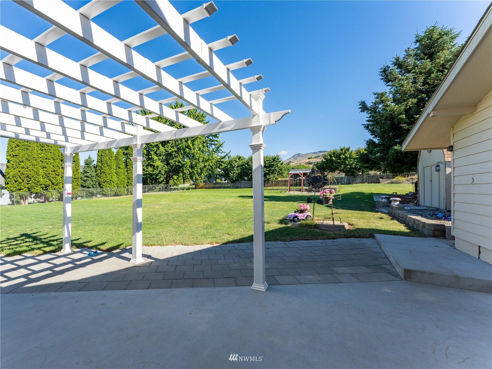 1214 American Fruit Road Wenatchee, WA 98801 - Photo 12 of 37 Gallery Image 12