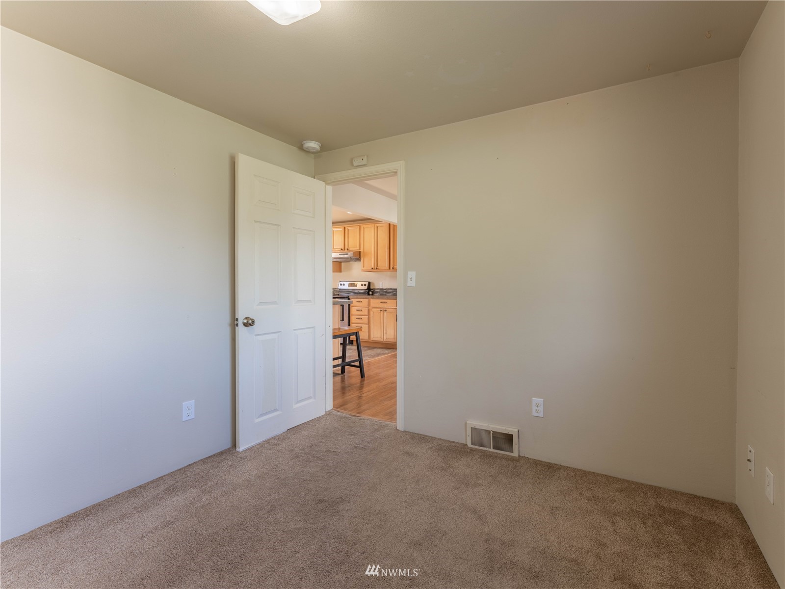 1214 American Fruit Road Wenatchee, WA 98801 - Photo 33 of 37 Gallery Image 33