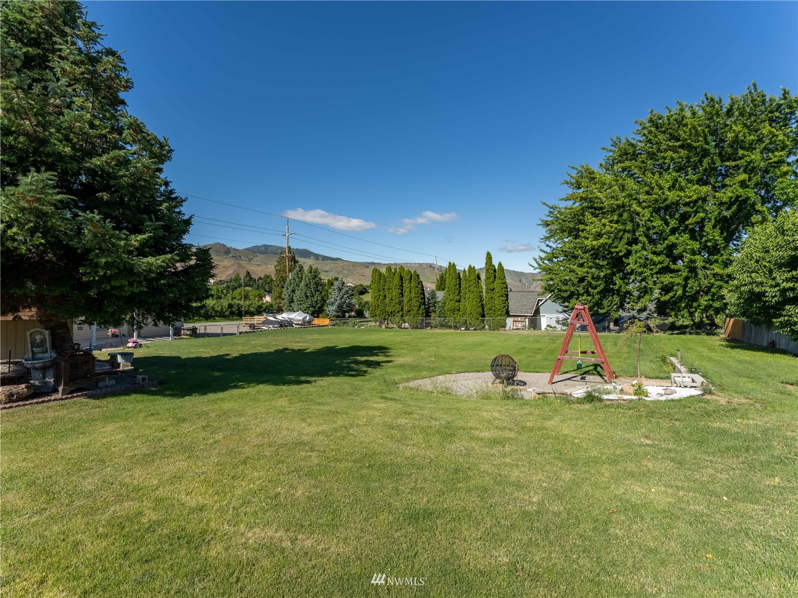 1214 American Fruit Road Wenatchee, WA 98801 - Photo 9 of 37 Gallery Image 9