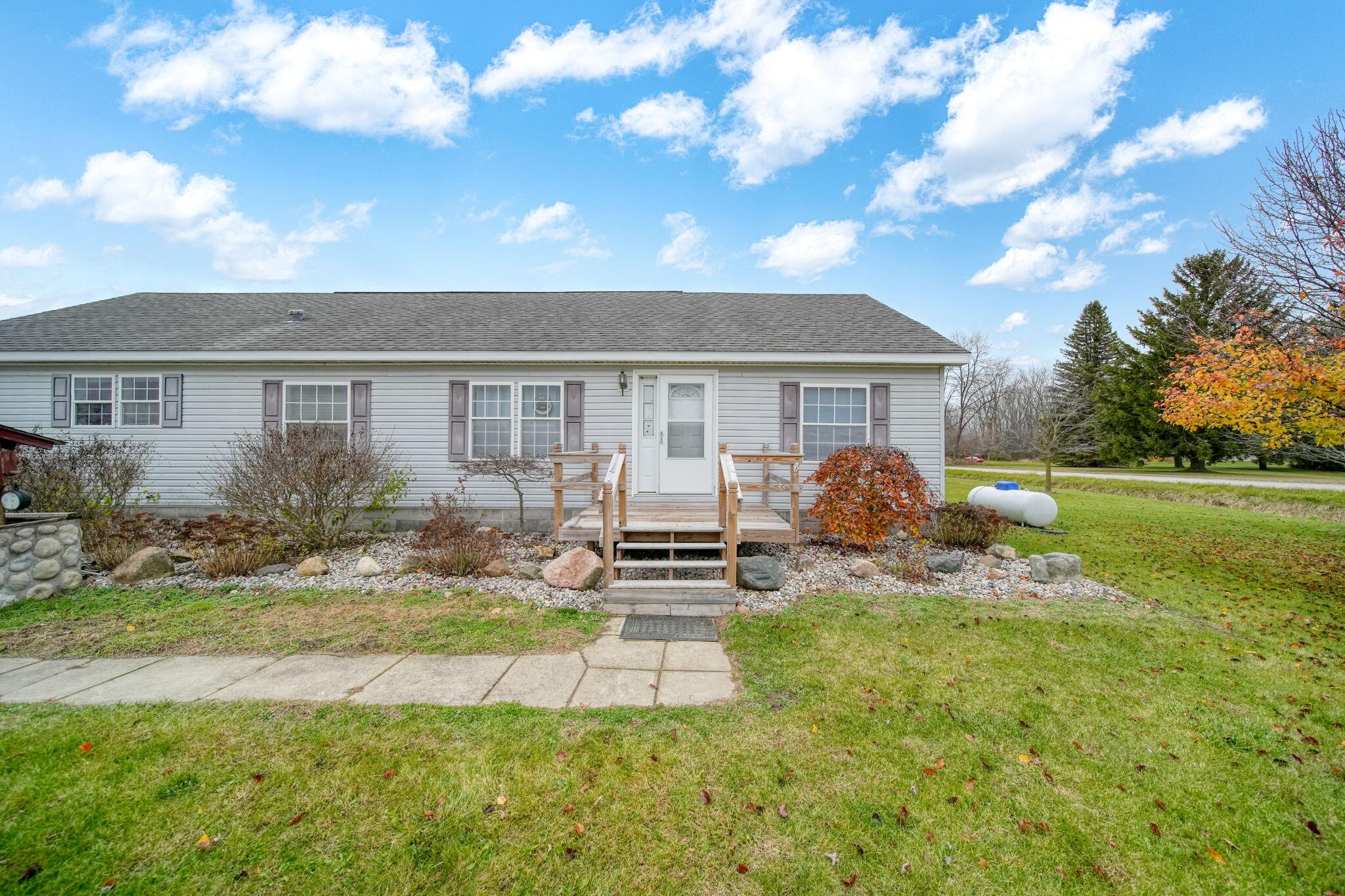 13685 Wanty Road Milan, MI 48160 - Photo 5 of 34 4-web-or-mls-DSC07425_HDR