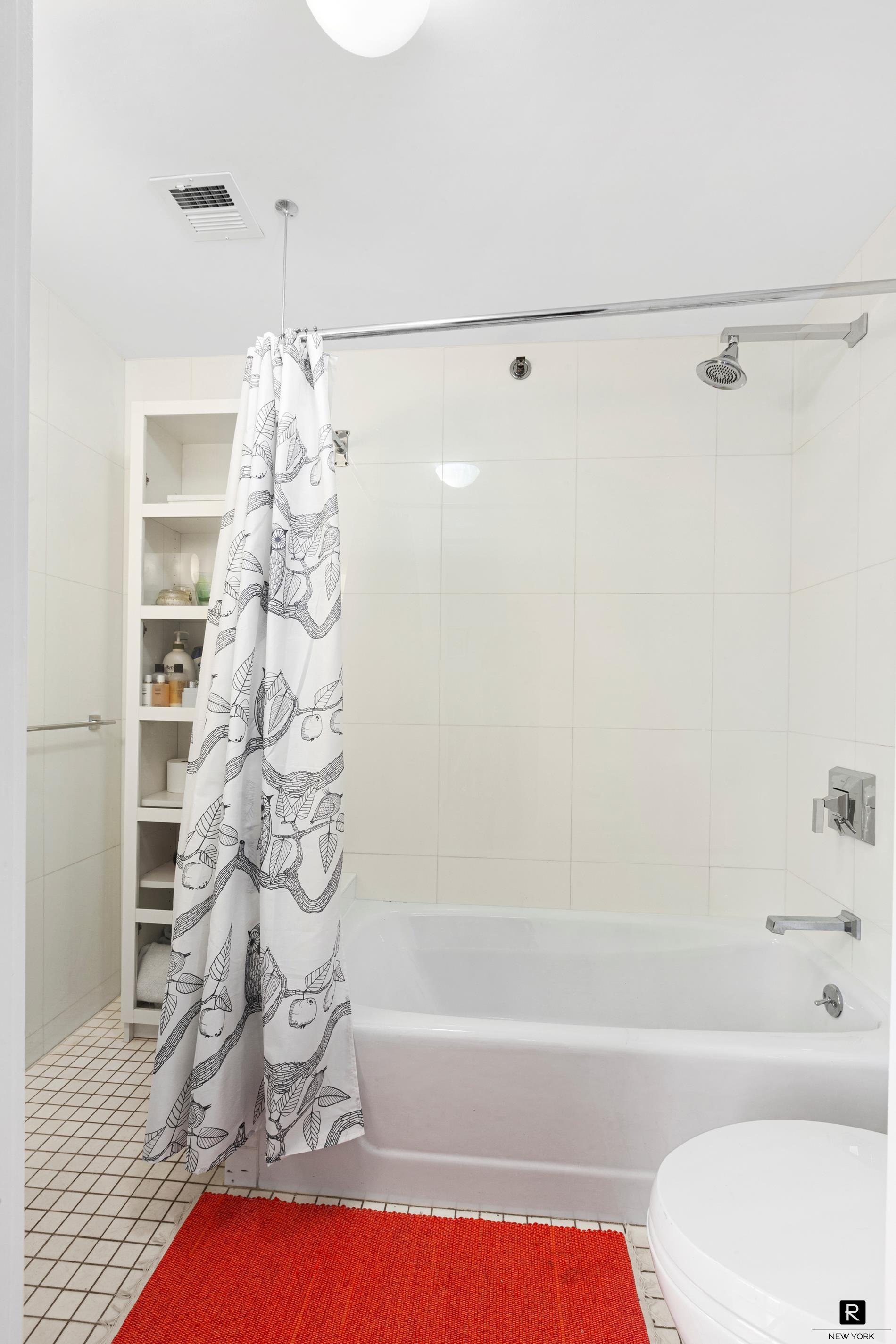 32 Clinton Street, Unit 4 Manhattan, NY 10002 - Photo 15 of 25