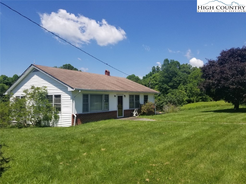 7253 Flat Ridge Road Troutdale, VA 24378 - Photo 2 of 23 Gallery Image 2