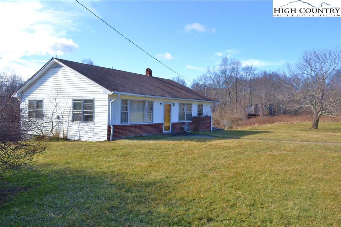 7253 Flat Ridge Road Troutdale, VA 24378 - Photo 3 of 23 Gallery Image 3