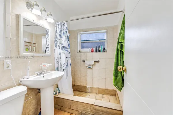 $520,000 | 1263 Northeast 182nd Street, North Miami Beach, FL 33162