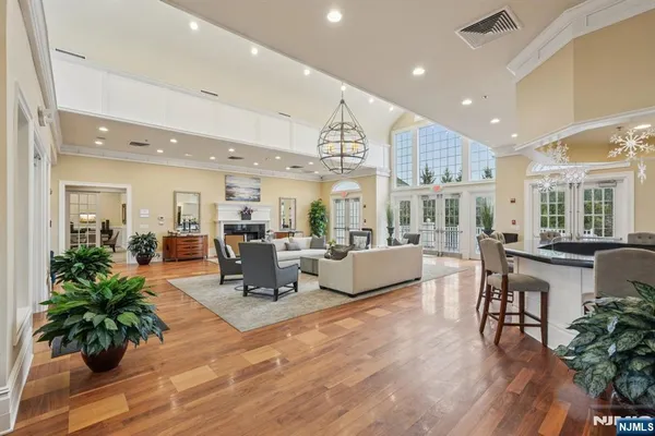 $750,000 | 1209 Holly Lane, Unit 141, Cedar Grove, NJ 07009