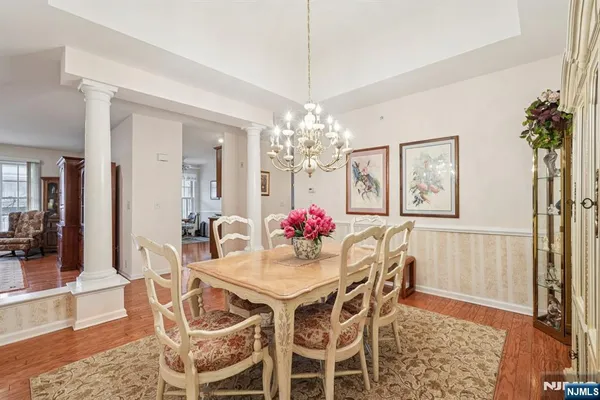 $750,000 | 1209 Holly Lane, Unit 141, Cedar Grove, NJ 07009