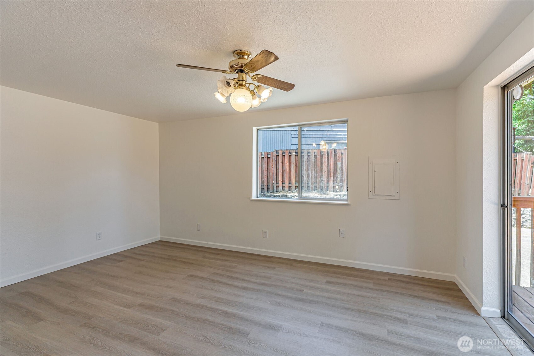 12124 Southeast 161st Street Renton, WA 98058 - Photo 13 of 35 Gallery Image 13