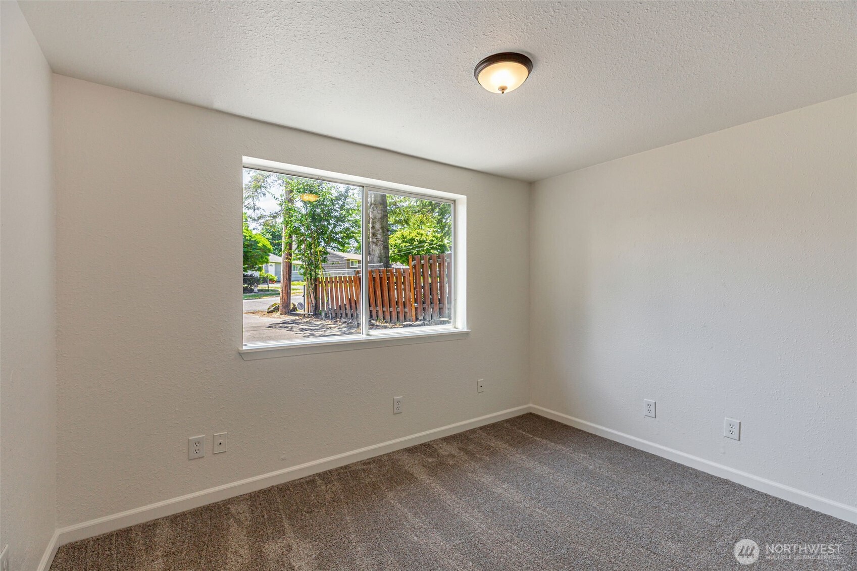 12124 Southeast 161st Street Renton, WA 98058 - Photo 15 of 35 Gallery Image 15