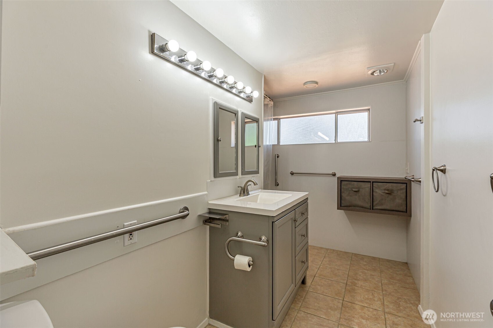 12124 Southeast 161st Street Renton, WA 98058 - Photo 22 of 35 Gallery Image 22