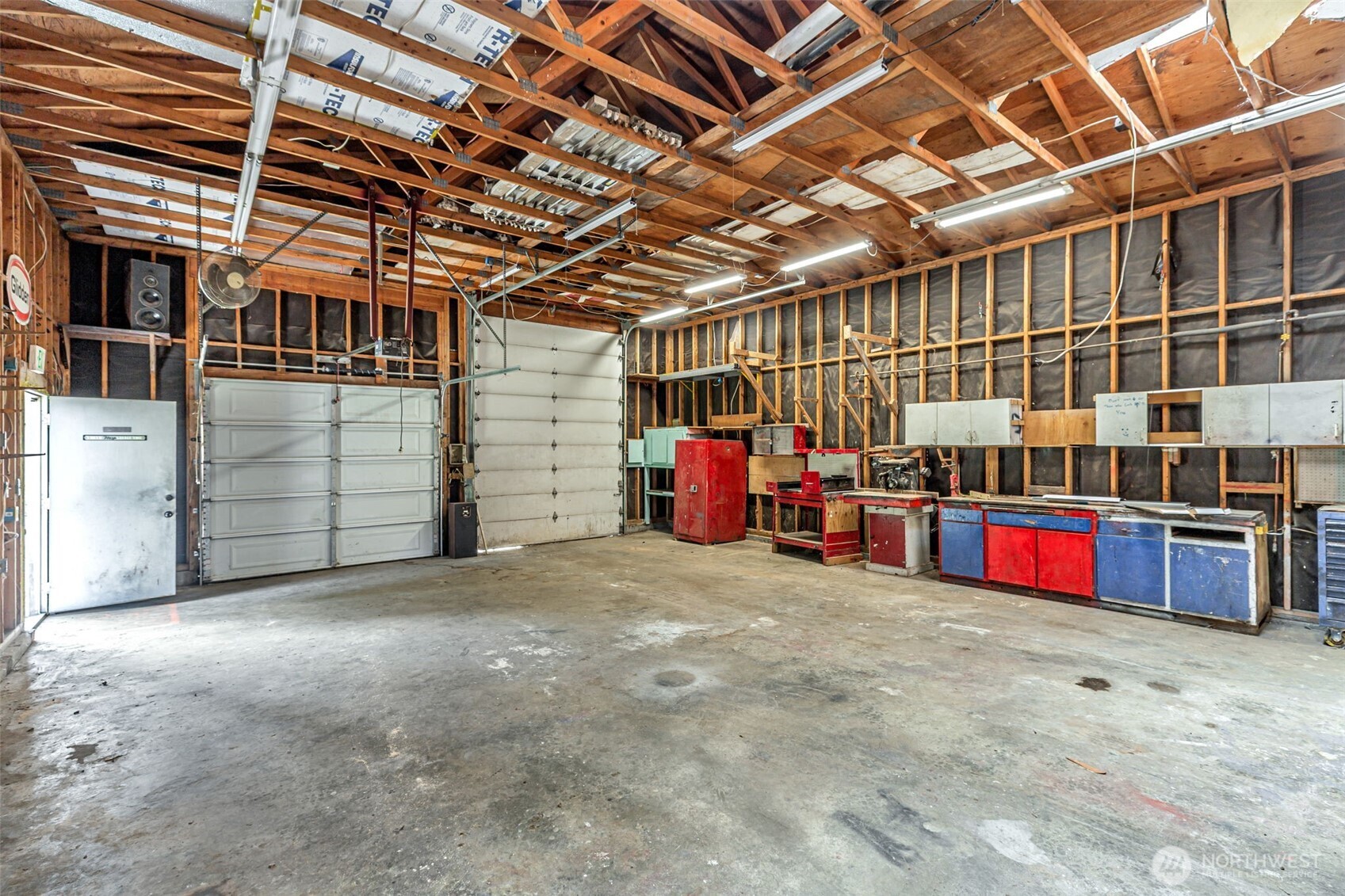 12124 Southeast 161st Street Renton, WA 98058 - Photo 26 of 35 Gallery Image 26