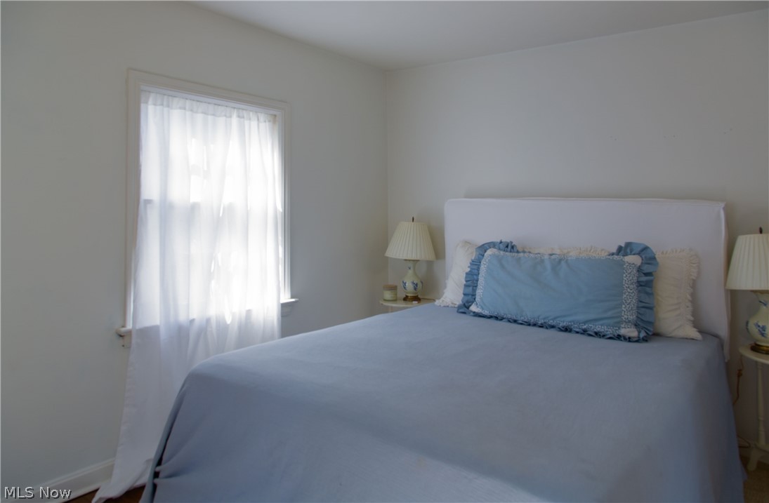 2223 Barrington Road Cleveland, OH 44118 - Photo 16 of 22 Gallery Image 16