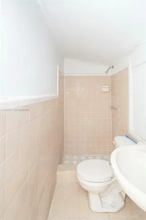 $1,350 | 1878 Northwest 112th Terrace, Unit 1, Miami, FL 33167