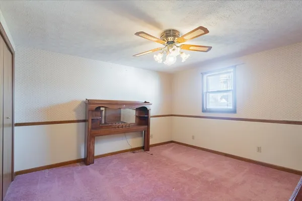 $115,000 | 507 East Cemetery Avenue, Chenoa, IL 61726